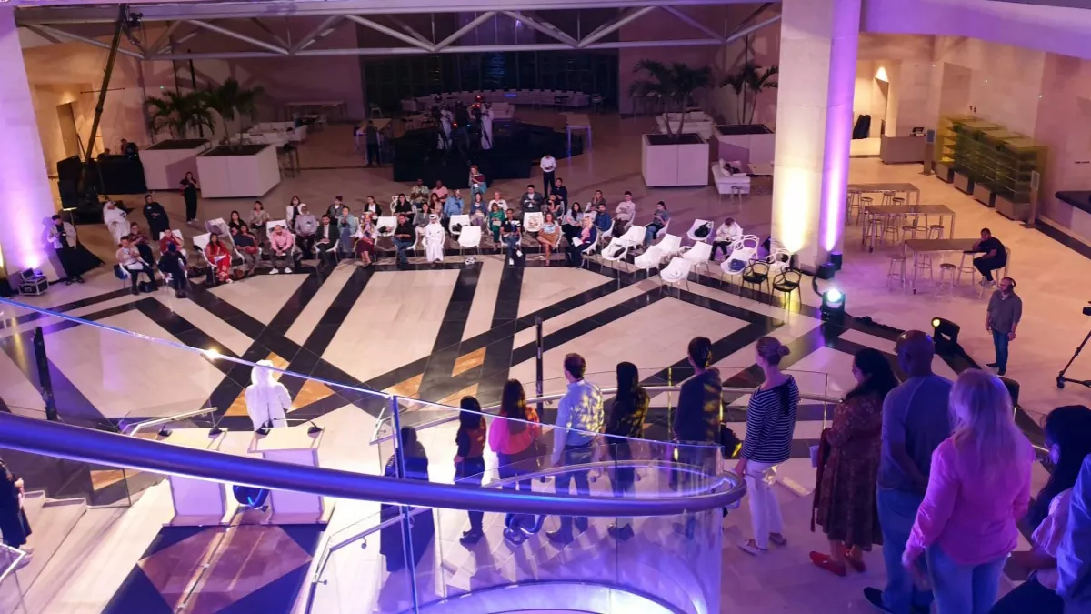 Qatar attempting to set Guinness World Record tonight for Most Languages used in a Reading Relay 