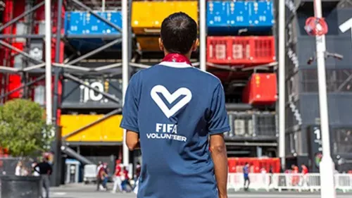 Hurry enthusiasts! LAST CALL to apply for volunteer positions at FIFA World Cup 2022