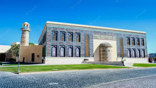 Katara’s Blue Mosque allures non-Muslim foreign visitors
